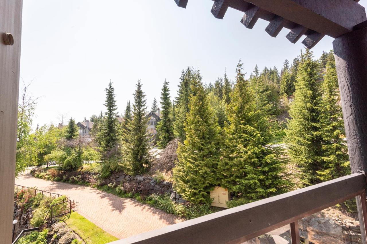 The Ironwood On Blueberry Hill Apartment วิสต์เลอร์ ภายนอก รูปภาพ